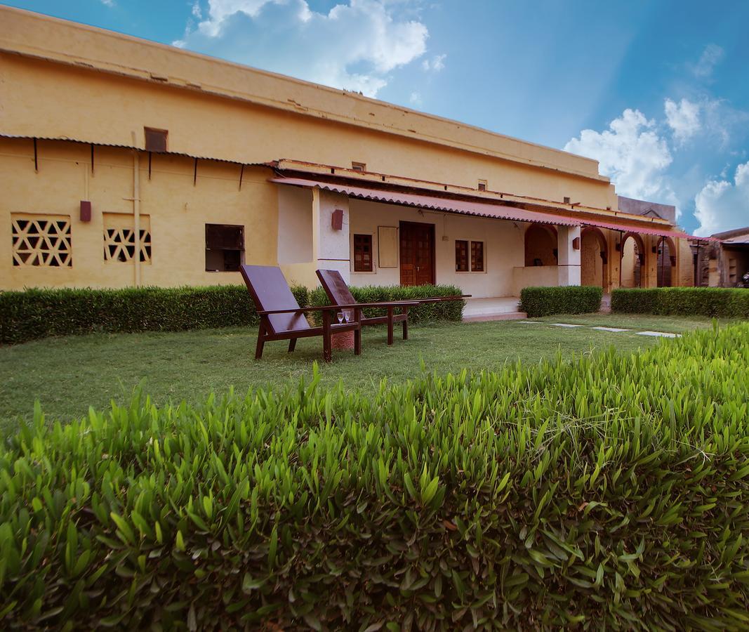 Bisalpur Jawai Castle Resort - A Heritage Hotel In Jawai Leopard Reserve מראה חיצוני תמונה